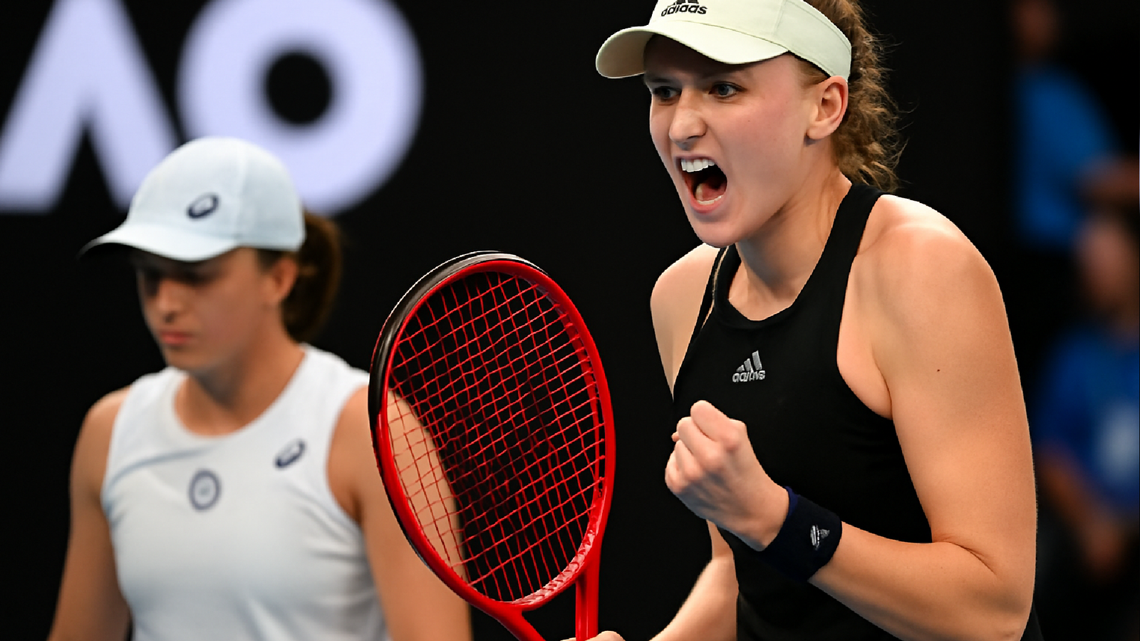 Imagem ilustrativa sobre Rybakina vence Swiatek e vai às semifinais do Aberto da Austrália